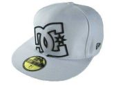 Boné New Era DC Basic